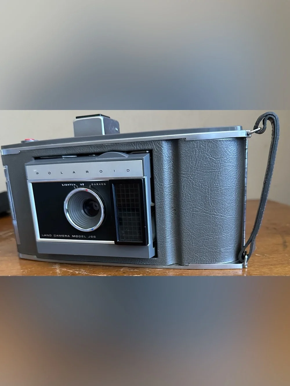 Vintage Polaroid Land Camera Model J66 Instant Film Photo Folding Camera w/ Case